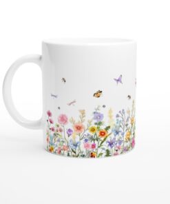 Fjärilsträdgård – Keramisk Mugg: En Vacker Vardagsfavorit med Levande Blomsterdesign